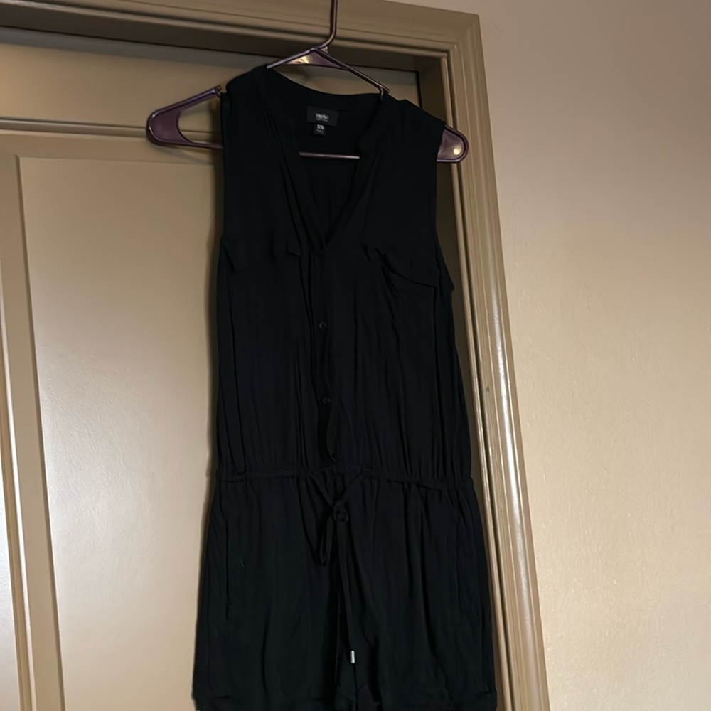 XS mossimo Boack short romper